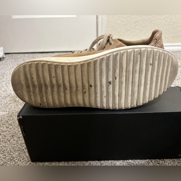 Steve Madden Charlie Leo Snakeskin Platform Sneakers Size 9 - Picture 5 of 5